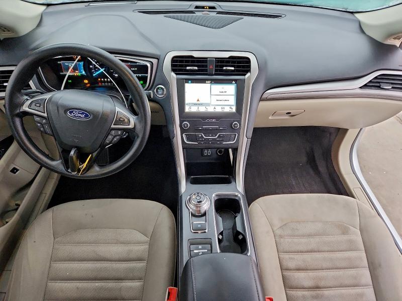 Photo 8 from auction – 2019 FORD FUSION SE with VIN 3FA6P0LU0KR225614