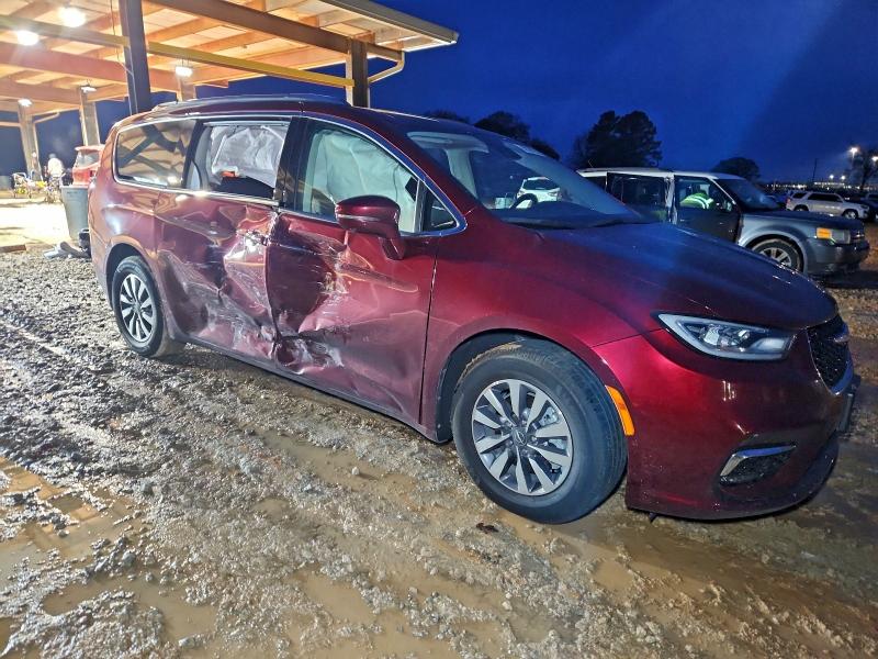 Photo 4 from auction – 2021 CHRYSLER PACIFICA H with VIN 2C4RC1L7XMR606088
