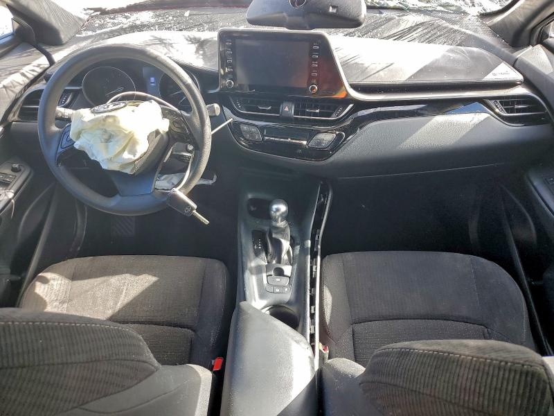 Photo 8 from auction – 2019 TOYOTA C-HR XLE with VIN NMTKHMBX3KR092349