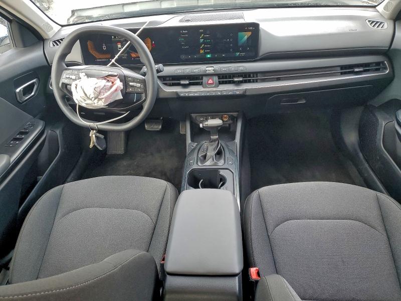 Photo 8 from auction – 2025 KIA K4 LX with VIN 3KPFT4DE6SE080171