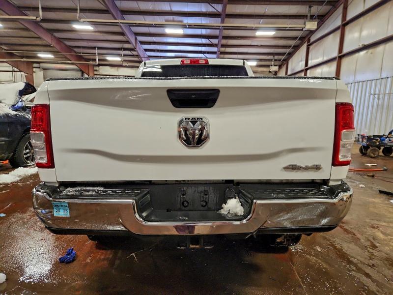 Photo 6 from auction – 2019 RAM 2500 BIG H with VIN 3C6UR5DL2KG544093