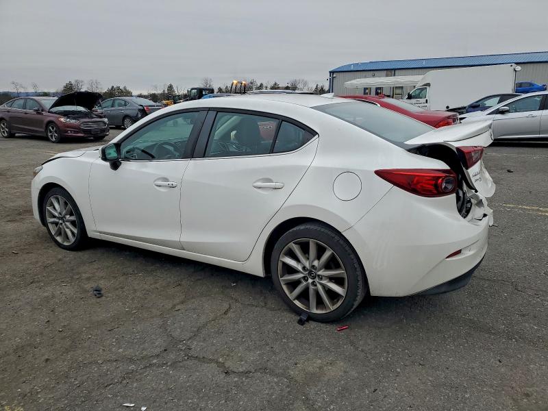Photo 2 from auction – 2017 MAZDA 3 TOURING with VIN 3MZBN1V70HM148046