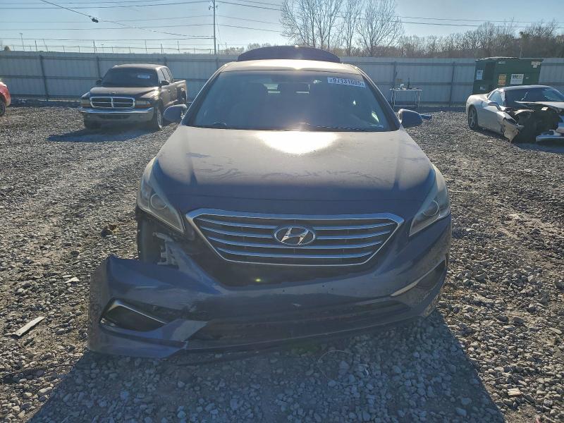 Photo 5 from auction – 2017 HYUNDAI SONATA with VIN 5NPE24AF9HH558356