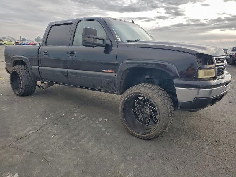 Photo 4 from auction – 2006 CHEVROLET SILVERADO with VIN 2GCEC13T661247531