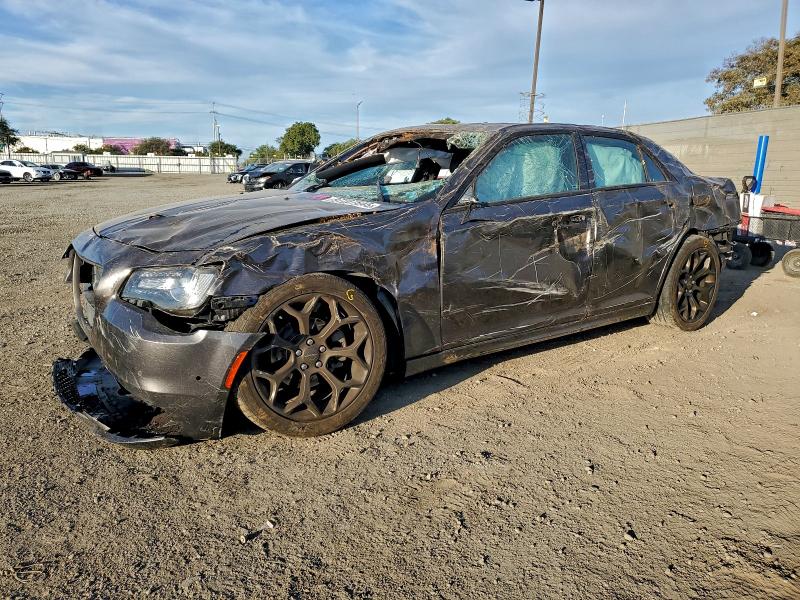 CHRYSLER 300 S 2017 with VIN 2C3CCABG1HH621683 - Photo from auction