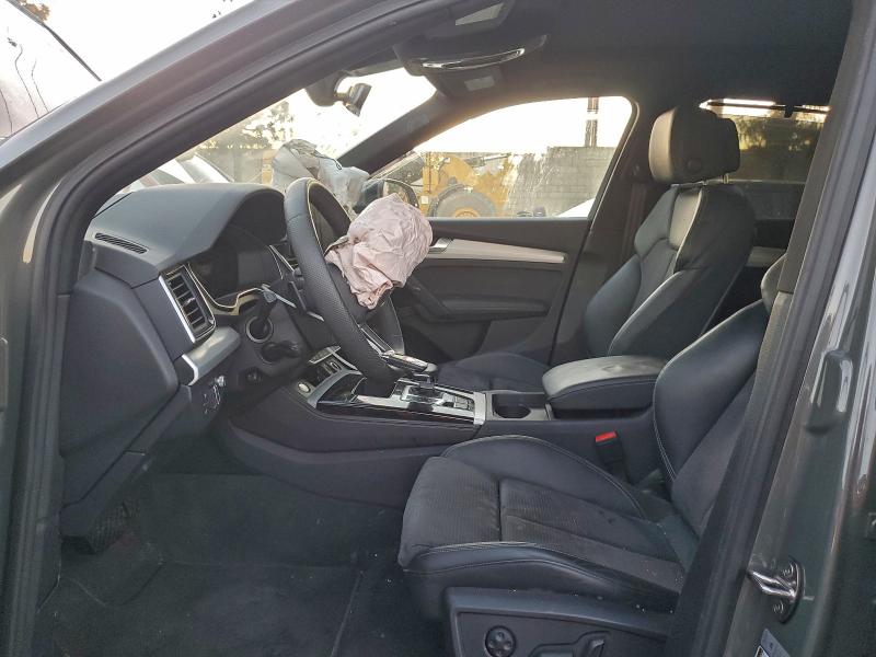 Photo 7 from auction – 2025 AUDI Q5 E PREST with VIN WA1F2AFY6S2003879