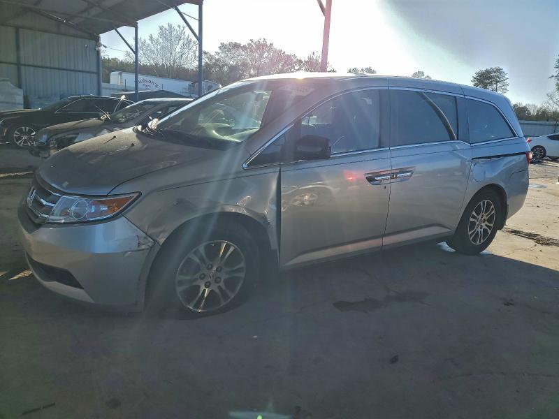 HONDA ODYSSEY EX 2013 with VIN 5FNRL5H4XDB055940 - Photo from auction