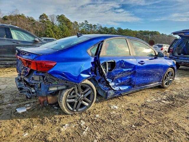 Photo 3 from auction – 2021 KIA FORTE with VIN 3KPF34AD8ME407801