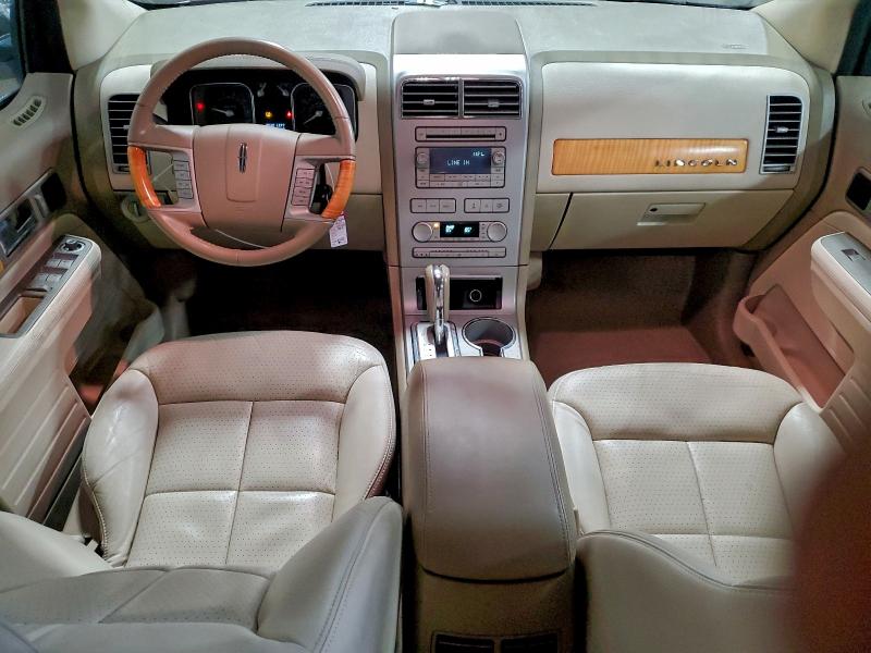 Photo 8 from auction – 2007 LINCOLN MKX with VIN 2LMDU68C37BJ30435