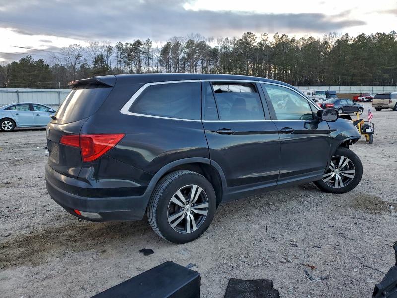 Photo 3 from auction – 2017 HONDA PILOT EXL with VIN 5FNYF5H52HB028328