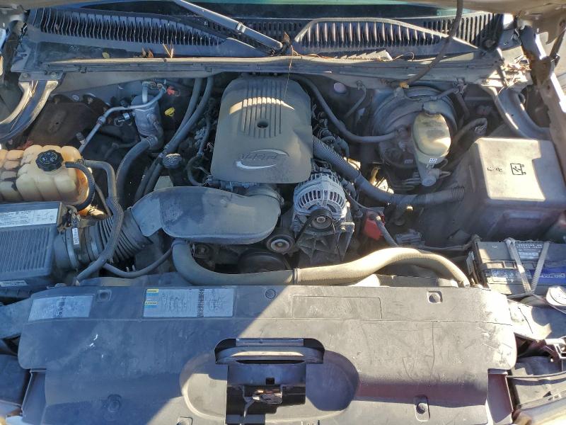Photo 11 from auction – 2005 CHEVROLET SILVERADO with VIN 2GCEC19V451276615