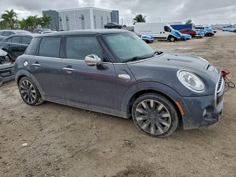 Photo 4 from auction – 2015 MINI COOPER S with VIN WMWXU3C56F2B66337