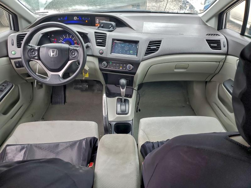 Photo 8 from auction – 2012 HONDA CIVIC LX with VIN 19XFB2F52CE013069