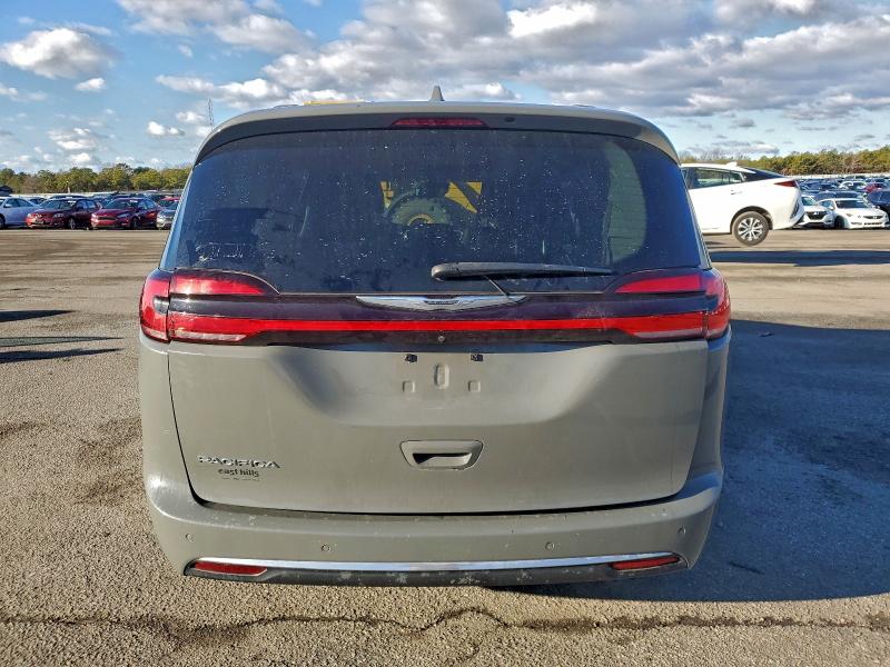 Zdjęcie 6 z aukcji – 2021 CHRYSLER PACIFICA T z VIN 2C4RC1BG8MR524667