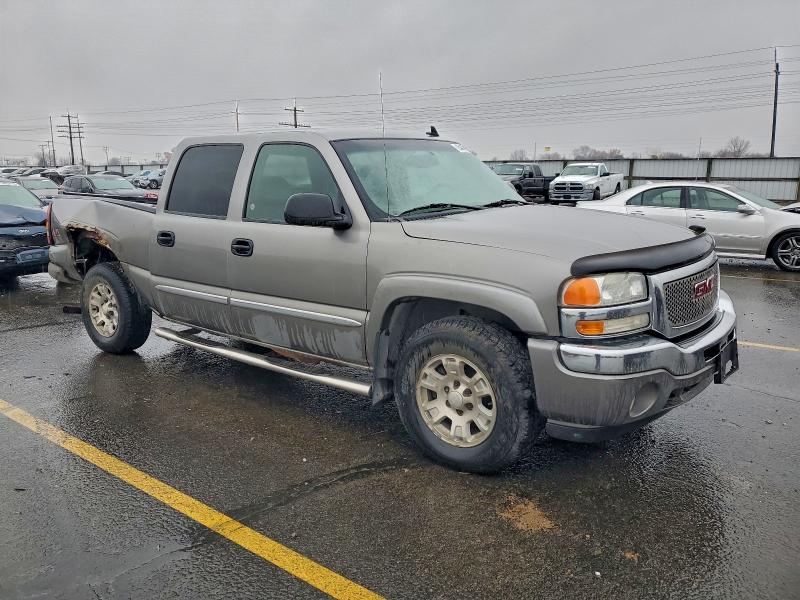 Photo 4 from auction – 2006 GMC SIERRA with VIN 2GTEK13T361183256