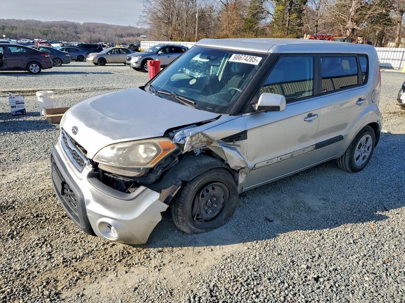KIA SOUL 2012 with VIN KNDJT2A52C7394484 - Photo from auction