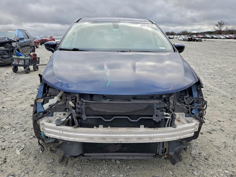 Photo 5 from auction – 2017 CHRYSLER PACIFICA T with VIN 2C4RC1DG1HR636228