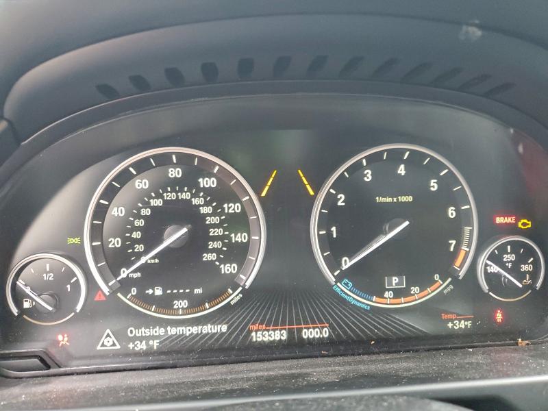 Photo 9 from auction – 2015 BMW X5 XDRIVE5 with VIN 5UXKR6C55F0J76719