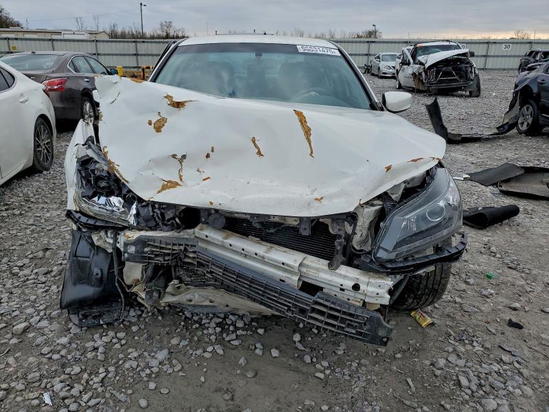 Photo 5 from auction – 2014 HONDA ACCORD with VIN 1HGCR2F52EA252238