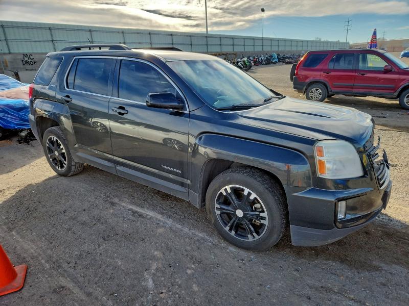 Photo 4 from auction – 2017 GMC TERRAIN SL with VIN 2GKFLNE32H6250090