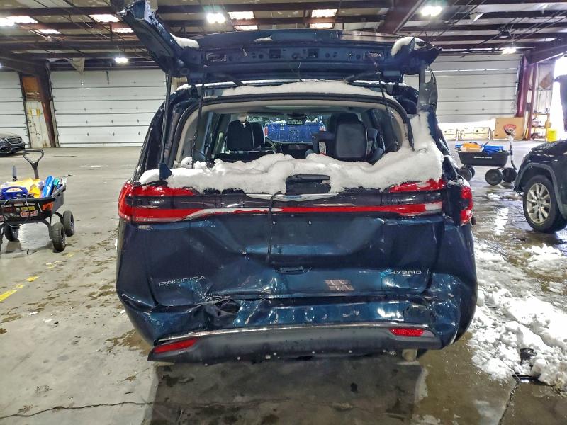 Photo 6 from auction – 2021 CHRYSLER PACIFICA H with VIN 2C4RC1S76MR557375