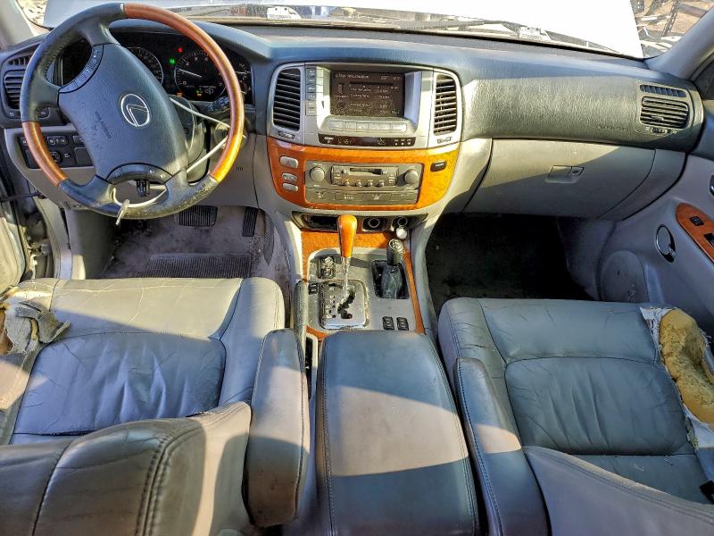 Photo 8 from auction – 2004 LEXUS LX 470 with VIN JTJHT00W443536983