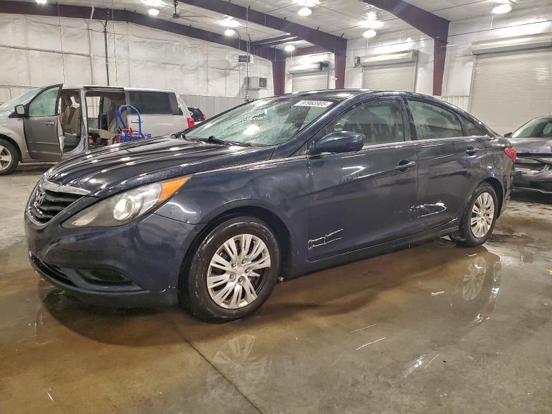 HYUNDAI SONATA GLS 2013 with VIN 5NPEB4AC4DH550388 - Photo from auction