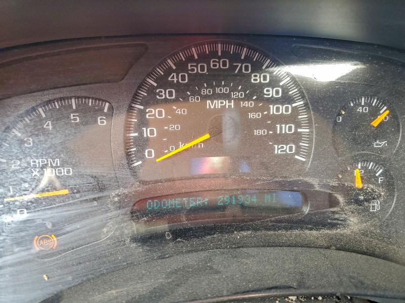 Photo 9 from auction – 2005 GMC NEW SIERRA with VIN 2GTEK19BX51313014