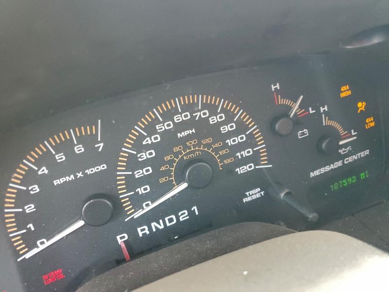 Photo 9 from auction – 2003 FORD EXPEDITION with VIN 1FMFU18LX3LB25556