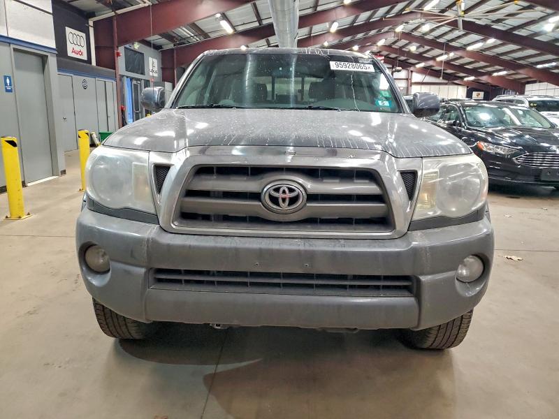 Photo 5 from auction – 2010 TOYOTA TACOMA DOU with VIN 3TMLU4ENXAM038136