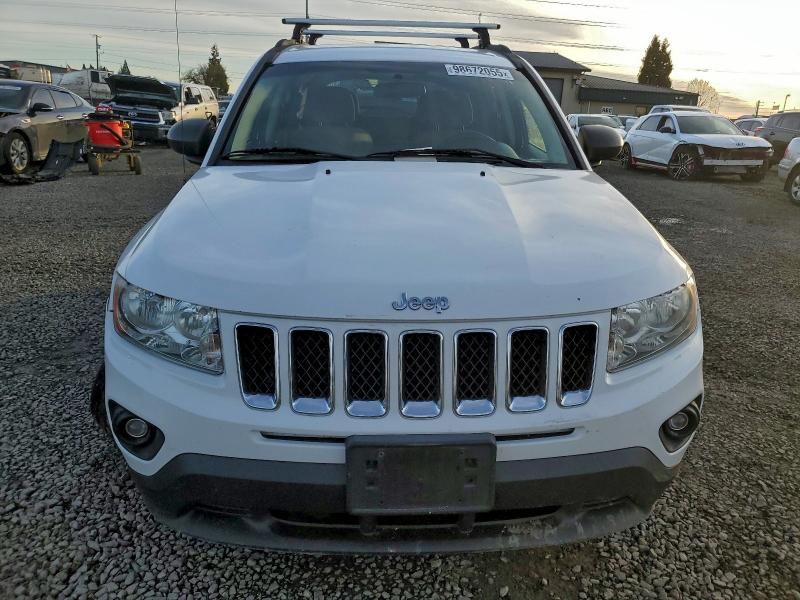 Photo 5 from auction – 2011 JEEP COMPASS SP with VIN 1J4NF1FB3BD197416