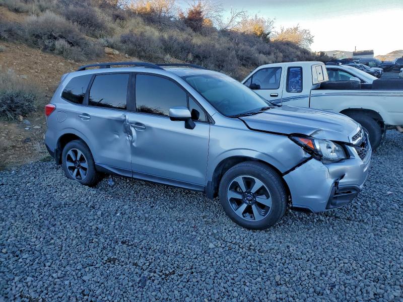 Photo 4 from auction – 2018 SUBARU FORESTER 2 with VIN JF2SJAGC8JH510192
