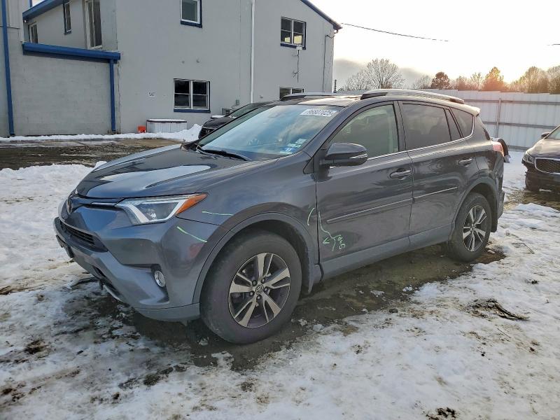 Photo 1 from auction – 2018 TOYOTA RAV4 ADVEN with VIN JTMRFREV2JD236707