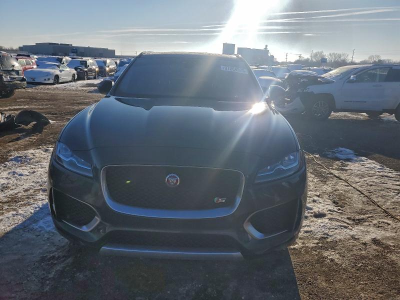 Photo 5 from auction – 2017 JAGUAR F-PACE S with VIN SADCM2BV6HA491660