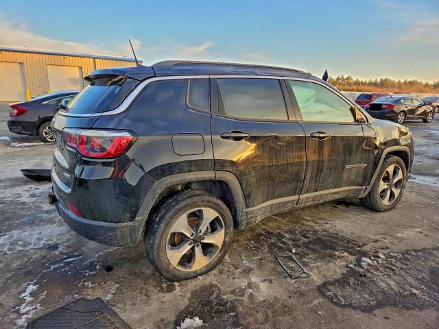 Photo 3 from auction – 2018 JEEP COMPASS LA with VIN 3C4NJDBB8JT154811