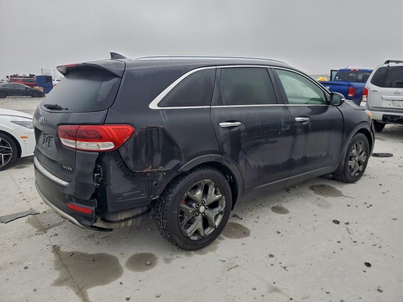Photo 3 from auction – 2016 KIA SORENTO SX with VIN 5XYPK4A54GG071765