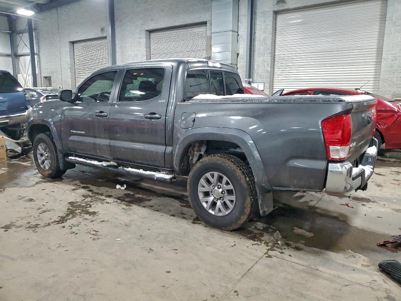 Photo 2 from auction – 2017 TOYOTA TACOMA DOU with VIN 3TMCZ5AN2HM057416