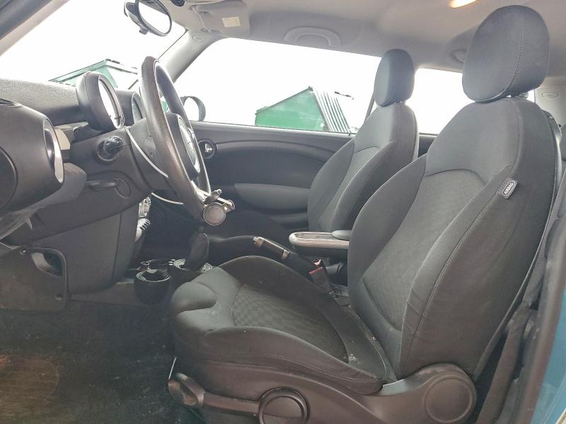 Photo 7 from auction – 2007 MINI COOPER with VIN WMWMF33597TU62572