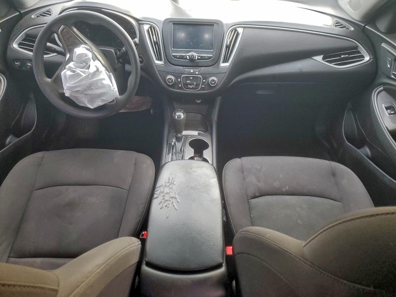 Photo 8 from auction – 2017 CHEVROLET MALIBU LS with VIN 1G1ZB5ST1HF251679