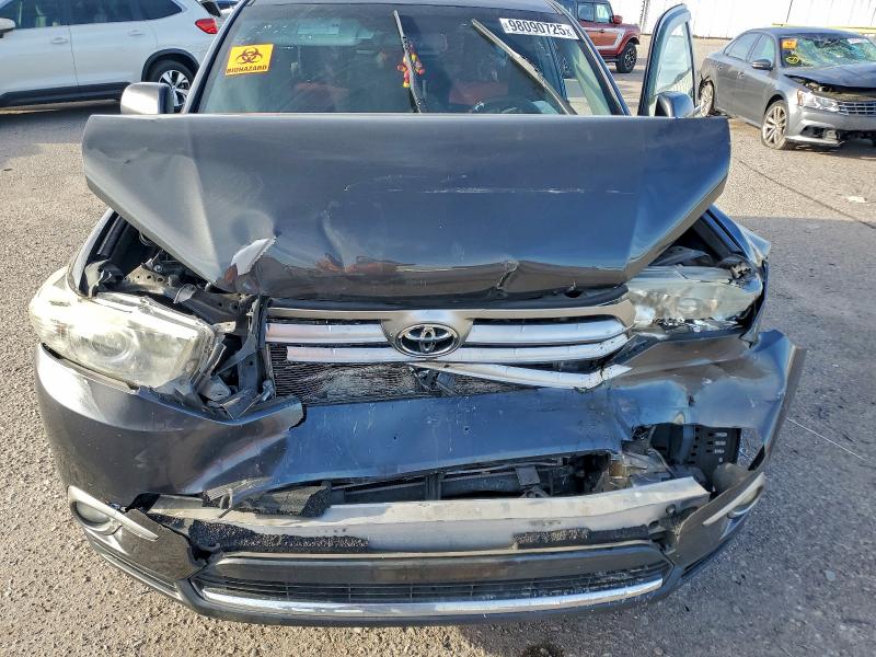Photo 11 from auction – 2013 TOYOTA HIGHLANDER with VIN 5TDZK3EH3DS122274