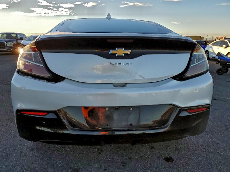 Photo 6 from auction – 2017 CHEVROLET VOLT LT with VIN 1G1RC6S57HU159315