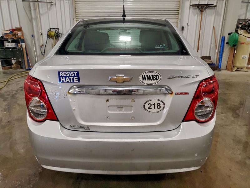 Photo 6 from auction – 2014 CHEVROLET SONIC LT with VIN 1G1JC5SB4E4194631