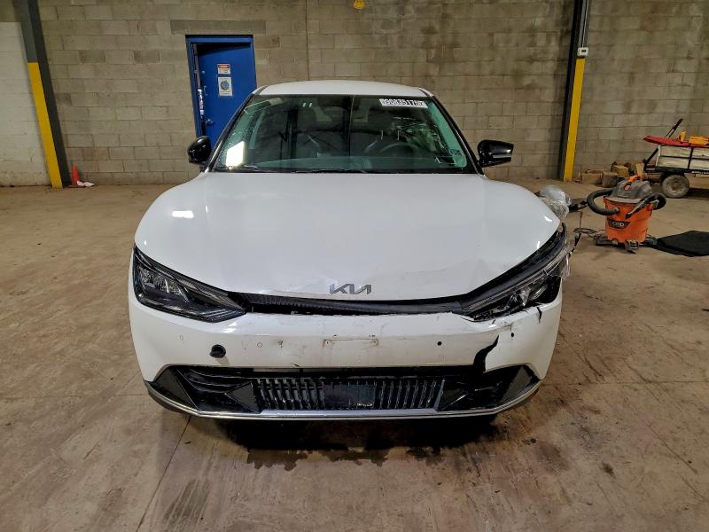 Photo 5 from auction – 2024 KIA EV6 LIGHT with VIN KNDC34LA8R5214606