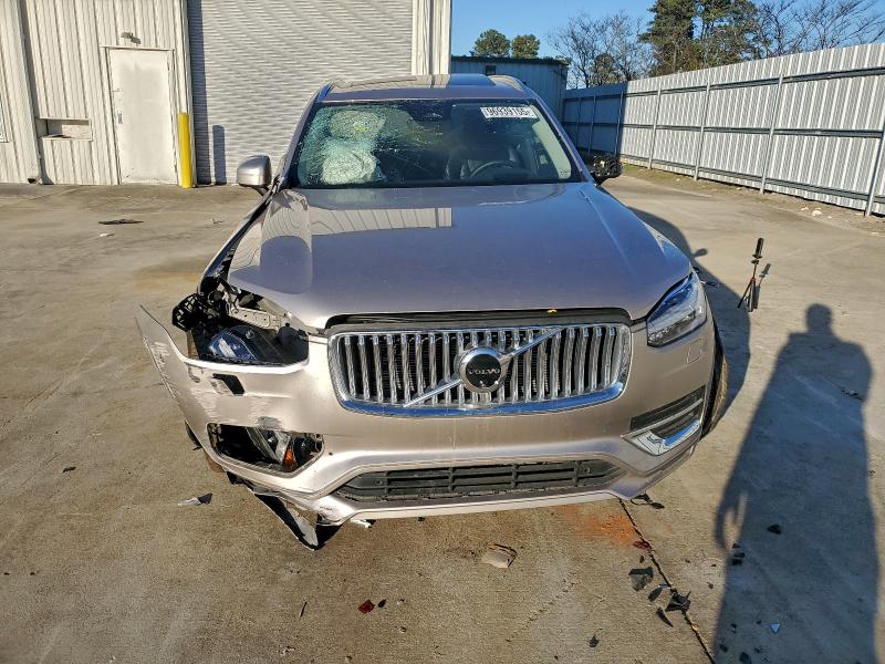 Photo 5 from auction – 2024 VOLVO XC90 ULTIM with VIN YV4062JF8R1150889