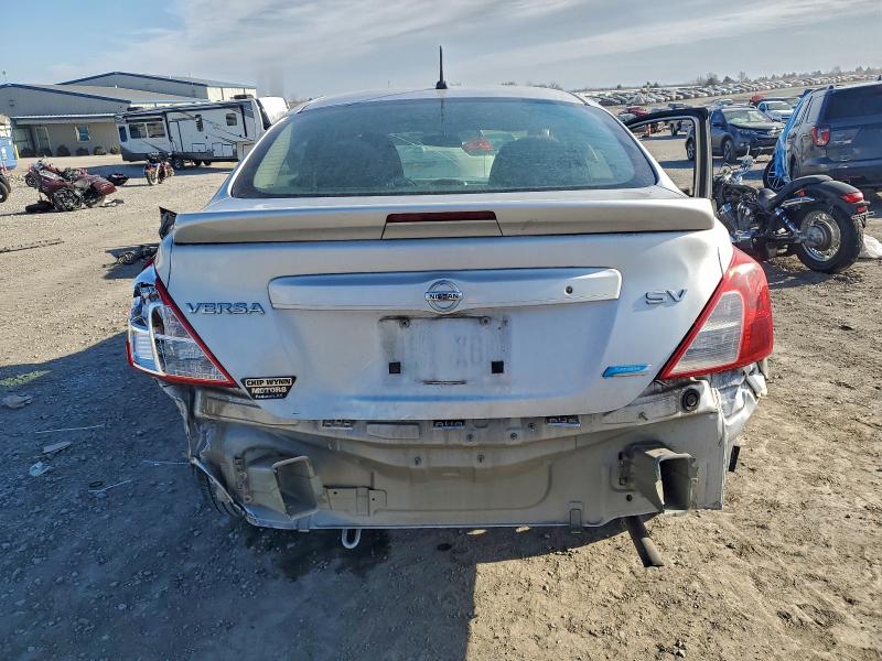 Photo 6 from auction – 2016 NISSAN VERSA S with VIN 3N1CN7AP6GL853229