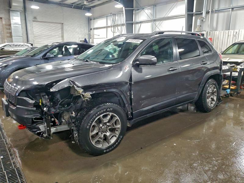 JEEP CHEROKEE T 2020 with VIN 1C4PJMBX6LD636528 - Photo from auction