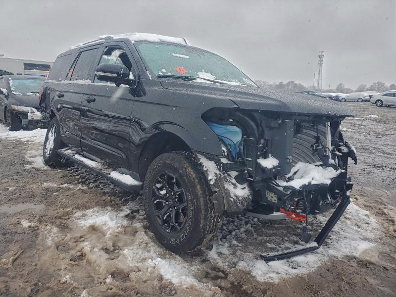 Photo 4 from auction – 2022 FORD EXPEDITION with VIN 1FMJU1RT2NEA46687
