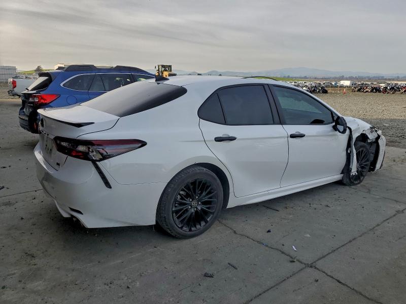 Photo 3 from auction – 2022 TOYOTA CAMRY SE with VIN 4T1G11AK2NU030159