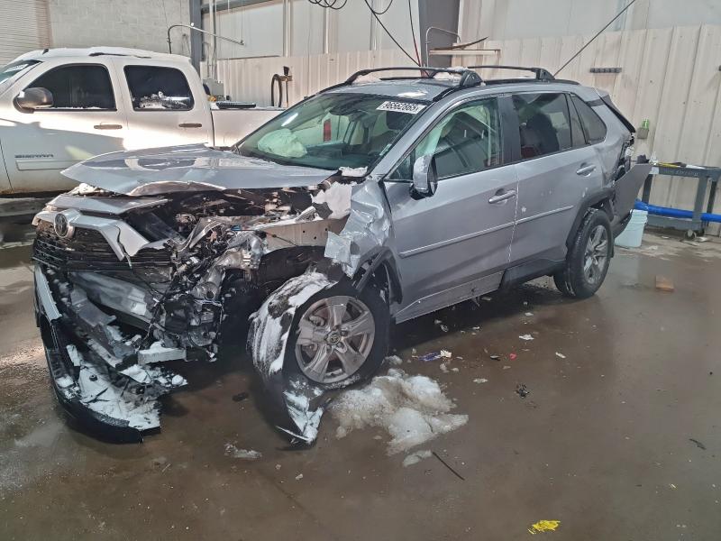 TOYOTA RAV4 XLE 2024 with VIN 2T3P1RFV6RC460146 - Photo from auction