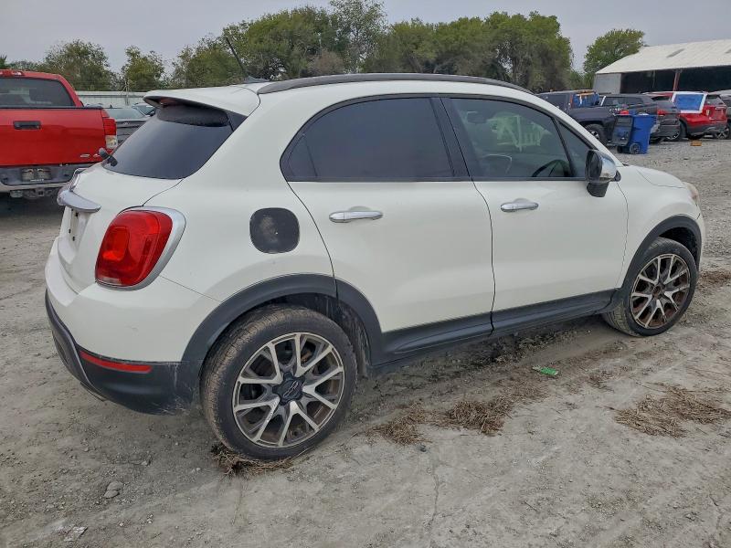 Photo 3 from auction – 2017 FIAT 500X TREKK with VIN ZFBCFXCB4HP602925